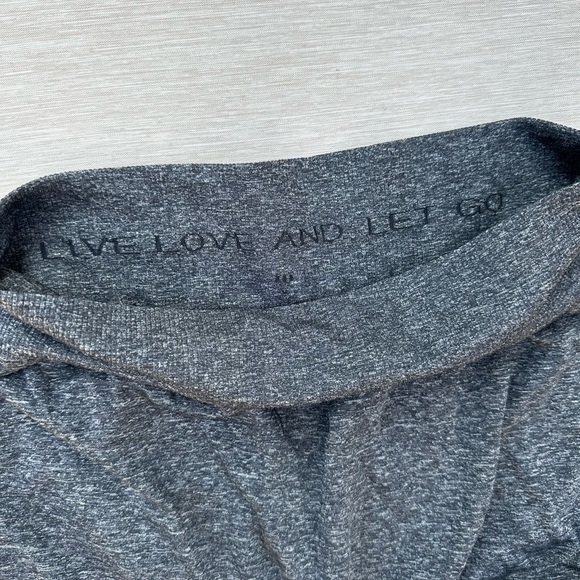 Lululemon Athletica 8 Gray Knee-Length Bubble Skirt - Picture 3 of 6